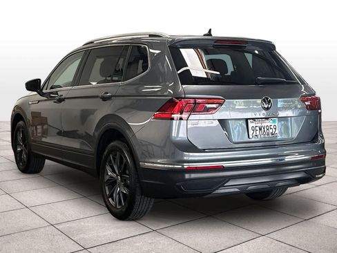 Used 2023 Volkswagen Tiguan SE FWD image 7