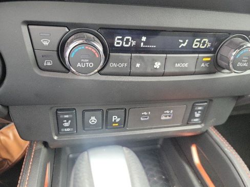 Used 2024 Nissan Frontier PRO-4X w/ Pro Premium Package AWD/4WD image 12