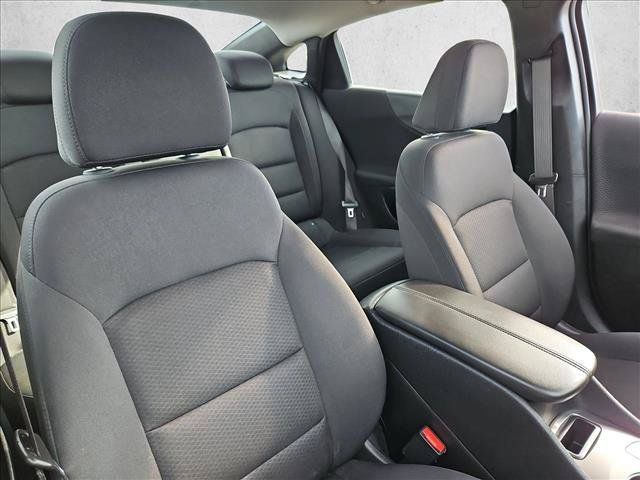 Used 2025 Chevrolet Malibu LT FWD image 13