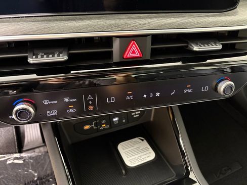 New 2026 Kia K5 EX image 30
