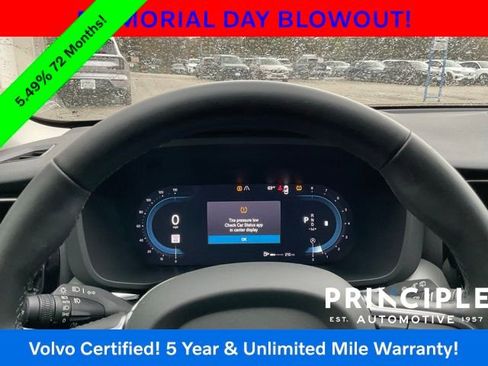 Certified 2024 Volvo XC60 B5 Core AWD/4WD image 20