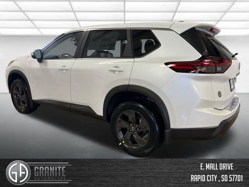 New 2026 Nissan Rogue SV w/ Cold Weather Package AWD/4WD image 3
