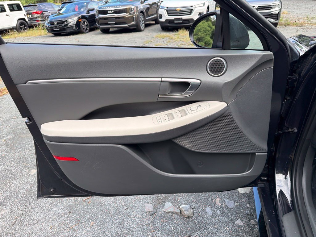 Certified 2023 Hyundai Sonata SEL FWD image 16