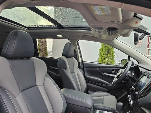 Used 2022 Subaru Ascent Onyx Edition image 12