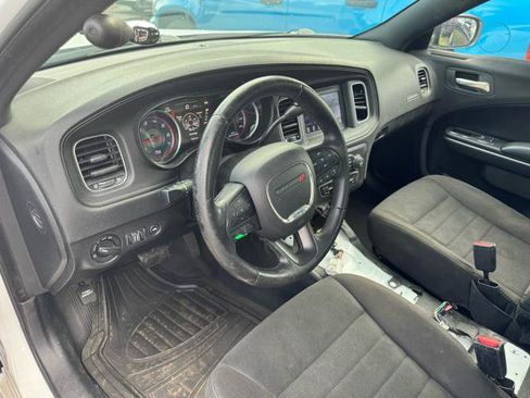 Used 2019 Dodge Charger Police w/ Street Appearance Group RWD image 6