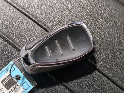 Used 2019 Chevrolet Blazer LT image 42