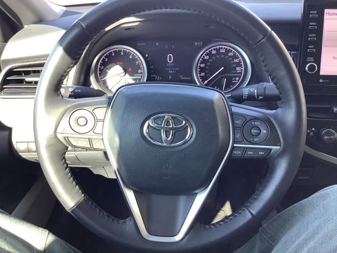 Used 2023 Toyota Camry XLE w/ Cold Weather Package FWD image 11