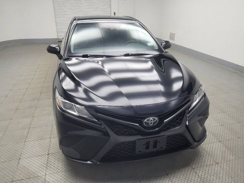 Used 2019 Toyota Camry SE image 14