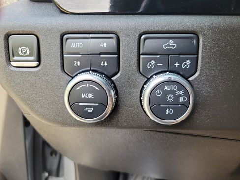 Used 2024 GMC Sierra 1500 Elevation AWD/4WD image 30