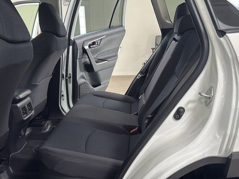 Certified 2025 Toyota RAV4 LE image 15