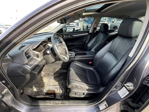 Used 2017 Honda Civic Touring image 14