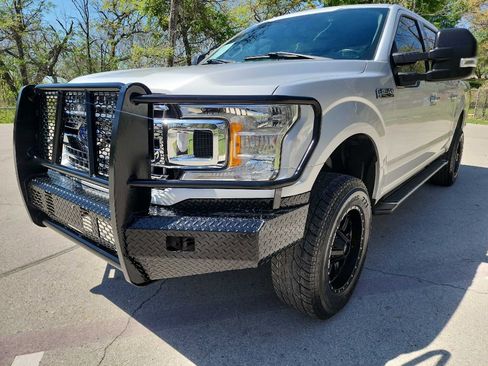 Used 2018 Ford F150 XLT w/ Equipment Group 301A Mid image 4