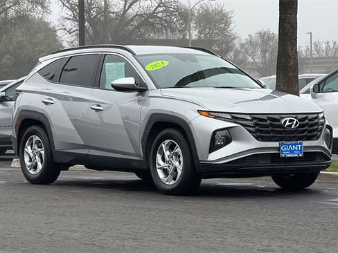 Used 2024 Hyundai Tucson SEL image 2