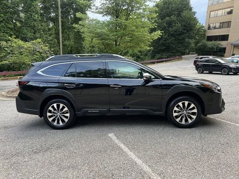 Used 2024 Subaru Outback Touring XT AWD/4WD image 2