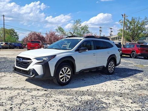Certified 2025 Subaru Outback Premium w/ Popular Package #1A AWD/4WD image 5