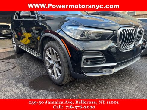 Used 2023 BMW X5 xDrive40i AWD/4WD image 1