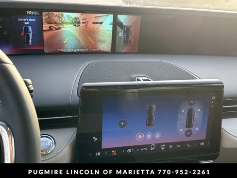 New 2026 Lincoln Nautilus Premier w/ Equipment Group 102A image 30