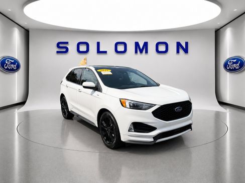Used 2021 Ford Edge ST-Line AWD/4WD image 3