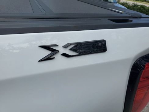 Certified 2025 GMC Sierra 1500 Elevation w/ Preferred Package image 26