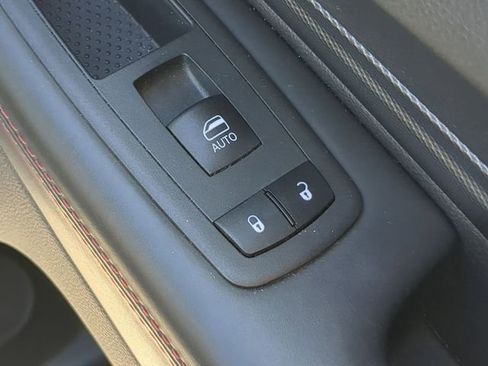 Used 2023 Dodge Durango GT image 39