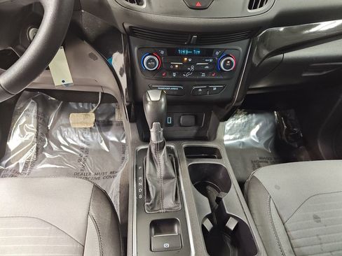 Used 2018 Ford Escape SE w/ SE Sport Appearance Package image 11