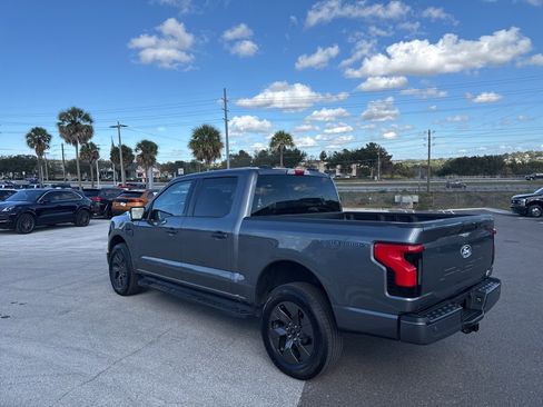 Used 2024 Ford F150 Lightning XLT image 4