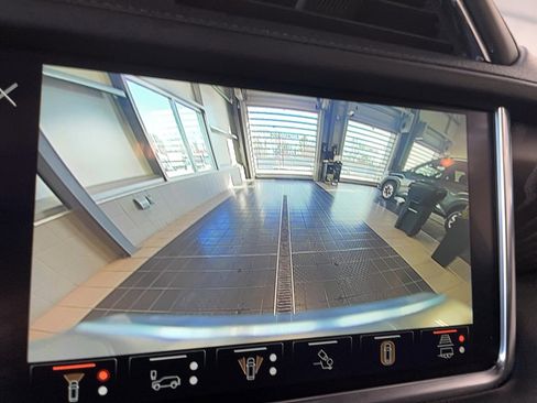 Used 2023 GMC Yukon XL Denali w/ Denali Reserve Package image 16