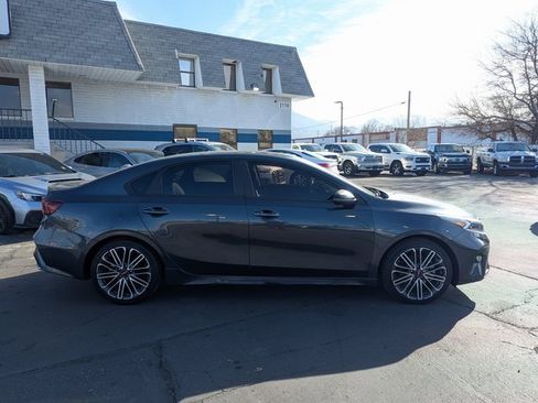 Used 2023 Kia Forte GT image 2