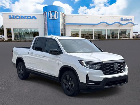 Used 2026 Honda Ridgeline TrailSport image 7