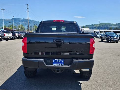 Used 2019 Toyota Tundra Platinum AWD/4WD image 7