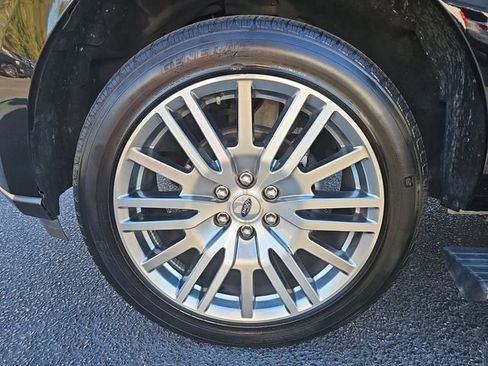 Used 2024 Ford Expedition Max Limited image 37