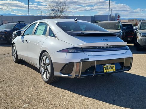 New 2025 Hyundai Ioniq 6 SE image 3