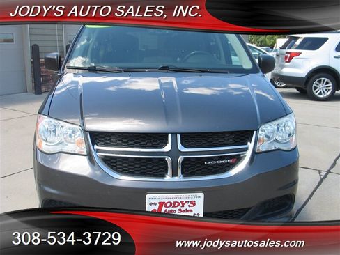 Used 2017 Dodge Grand Caravan SE w/ Power Window Group FWD image 33