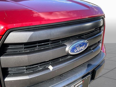 Used 2015 Ford F150 Lariat RWD image 33