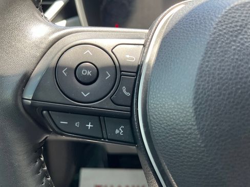 Used 2022 Toyota Corolla XSE FWD image 22