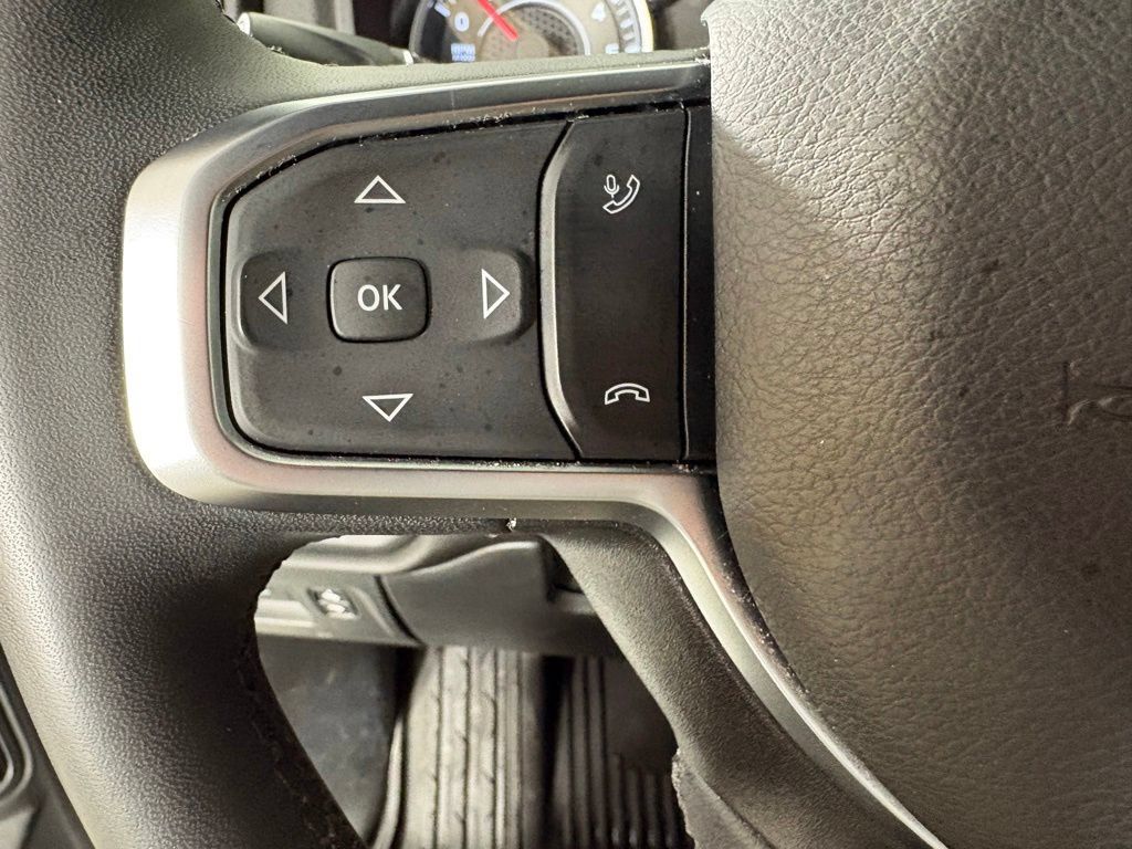Used 2025 RAM 1500 Big Horn AWD/4WD image 25