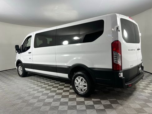 Used 2023 Ford Transit 350 XLT image 10