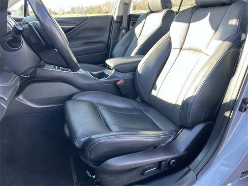 Used 2024 Subaru Legacy Limited image 30