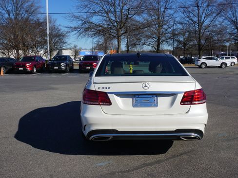 Used 2014 Mercedes-Benz E 350 Sedan image 5
