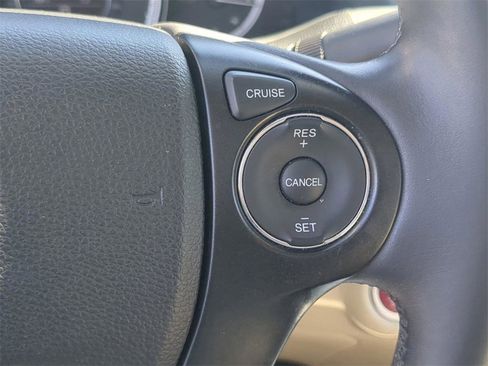 Used 2015 Honda Accord EX-L image 23