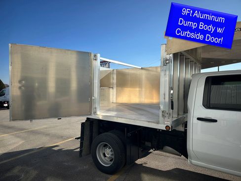 Used 2024 Chevrolet Silverado 3500 W/T w/ WT Convenience Package image 3