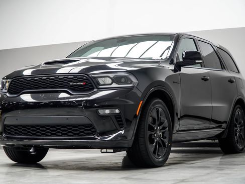Used 2022 Dodge Durango R/T w/ Blacktop Package AWD/4WD image 9