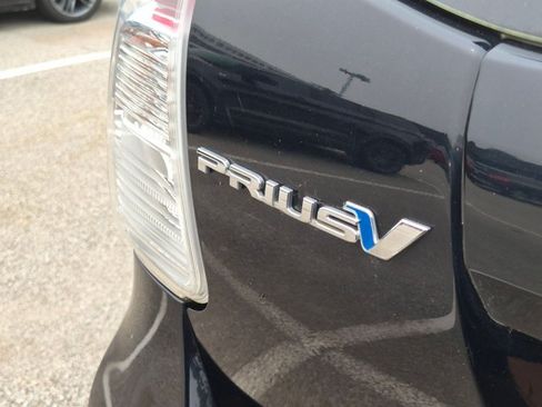 Used 2015 Toyota Prius V Three FWD image 12