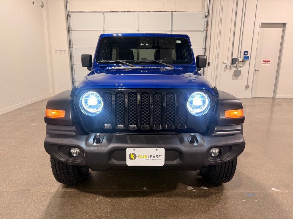 Used 2020 Jeep Wrangler Unlimited Sport AWD/4WD image 2