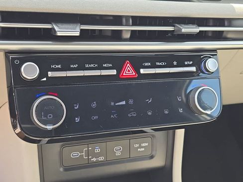 New 2026 Hyundai Tucson Limited FWD image 32
