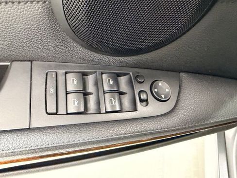 Used 2011 BMW 328i xDrive Sedan image 29