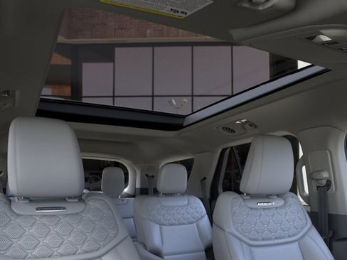 New 2026 Ford Explorer Platinum w/ LUX Leather Package AWD/4WD image 22