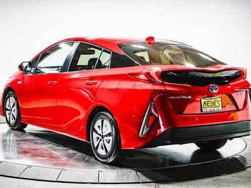 Certified 2021 Toyota Prius Prime Limited image 4