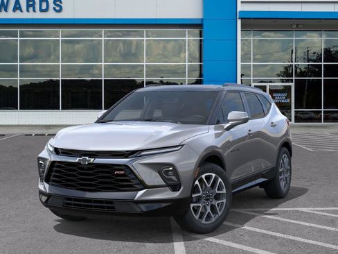 New 2026 Chevrolet Blazer RS w/ LPO, Floor Liner Package image 6