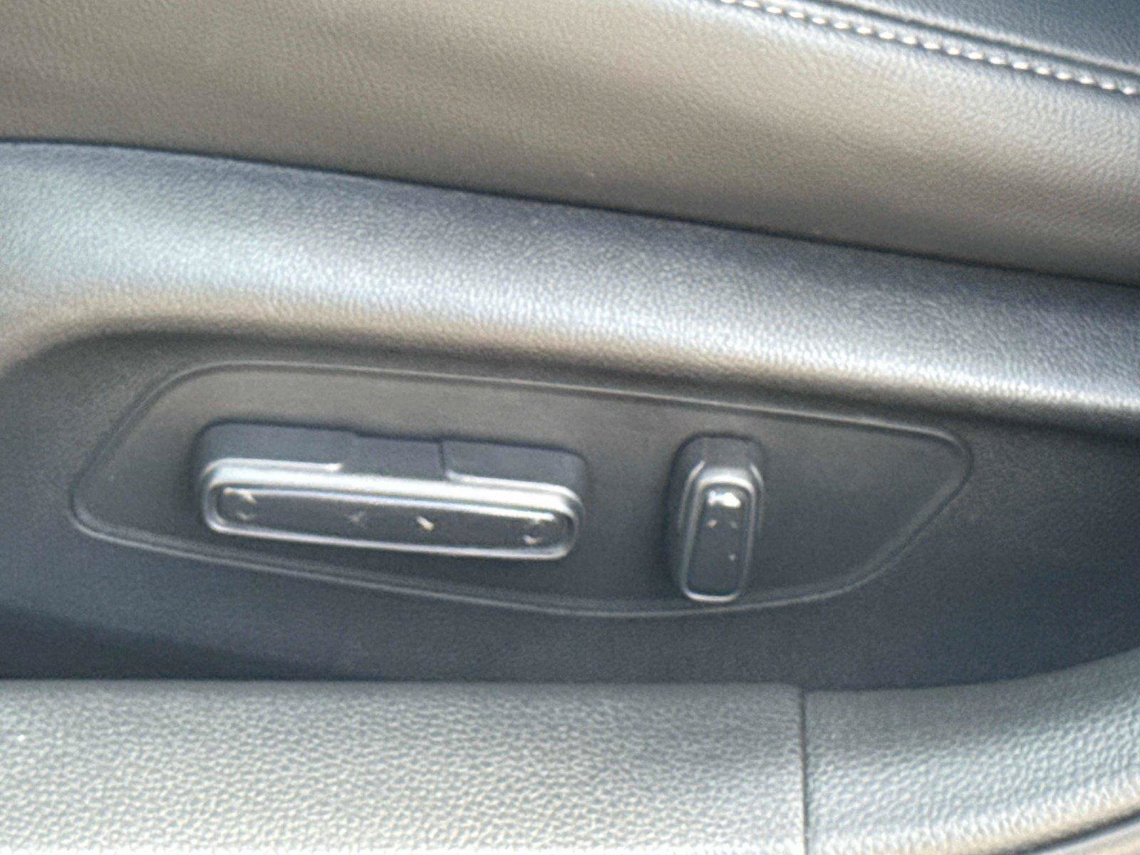 Certified 2024 Honda Civic Sport Touring image 19